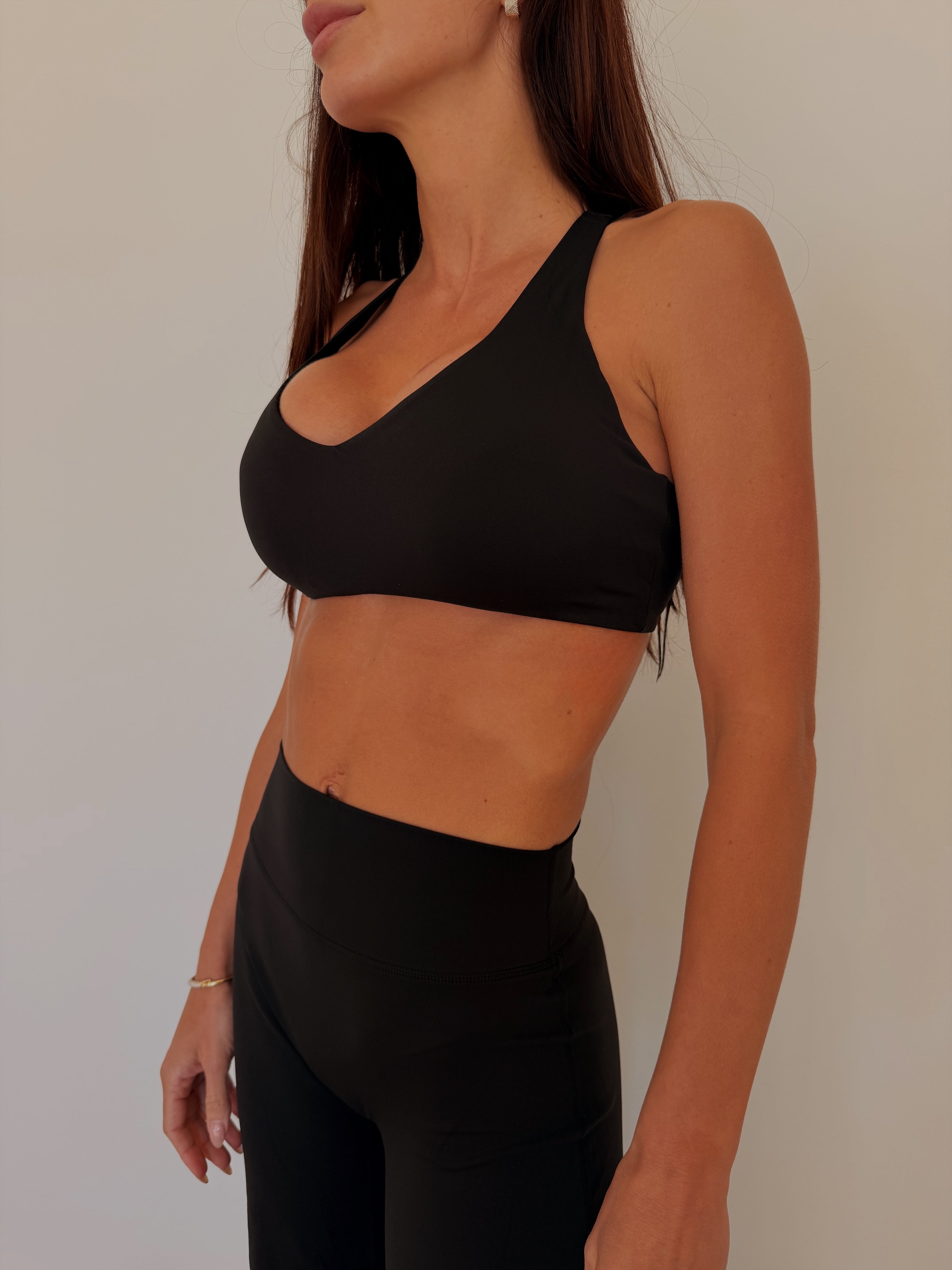 Adriana Crop
