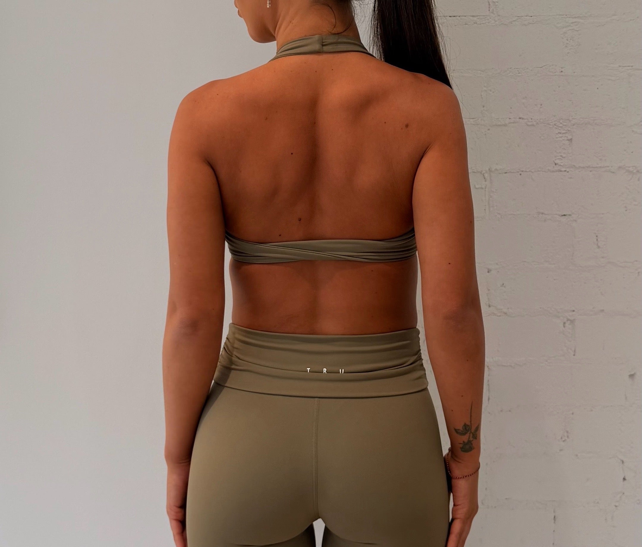 Eryn Motion Crop