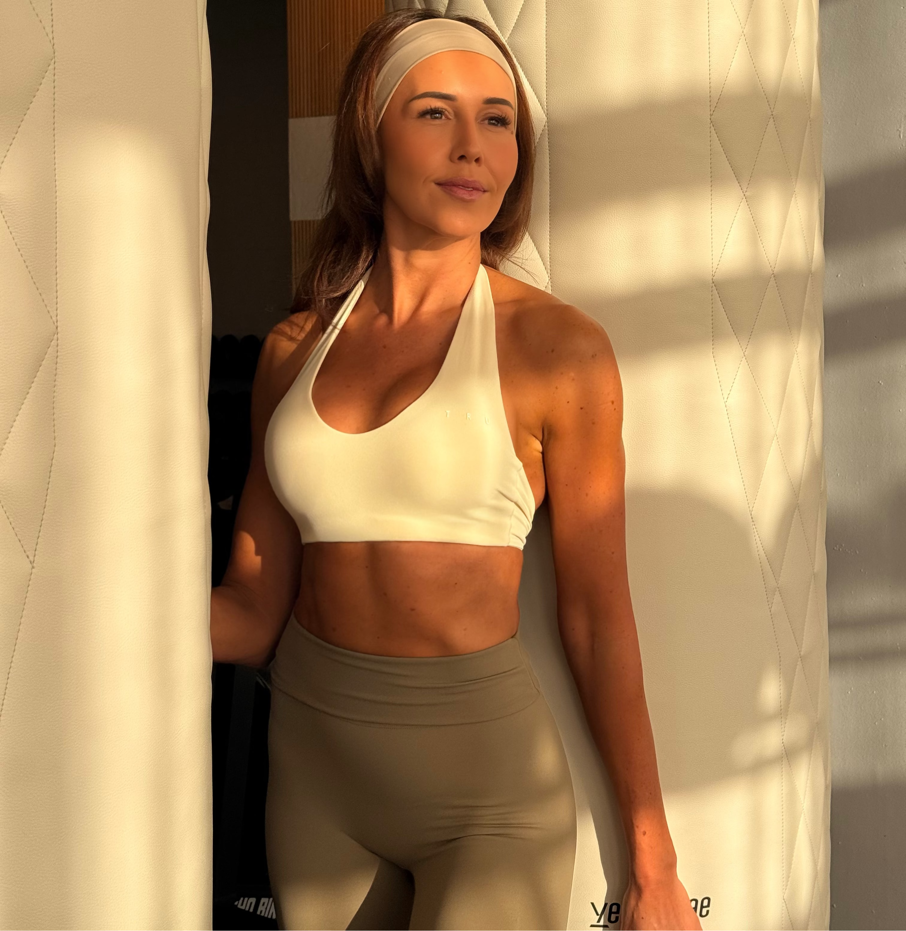 Eryn Motion Crop